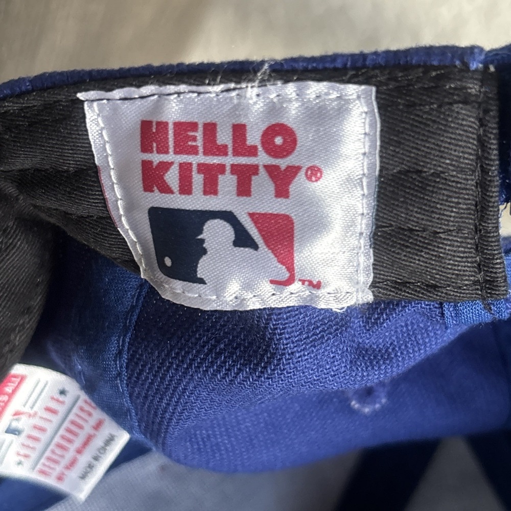 LA Dodgers Baseball HELLO KITTY Night Hat Ears Bow Genuine MLB Sanrio RARE HTF - Picture 10 of 13